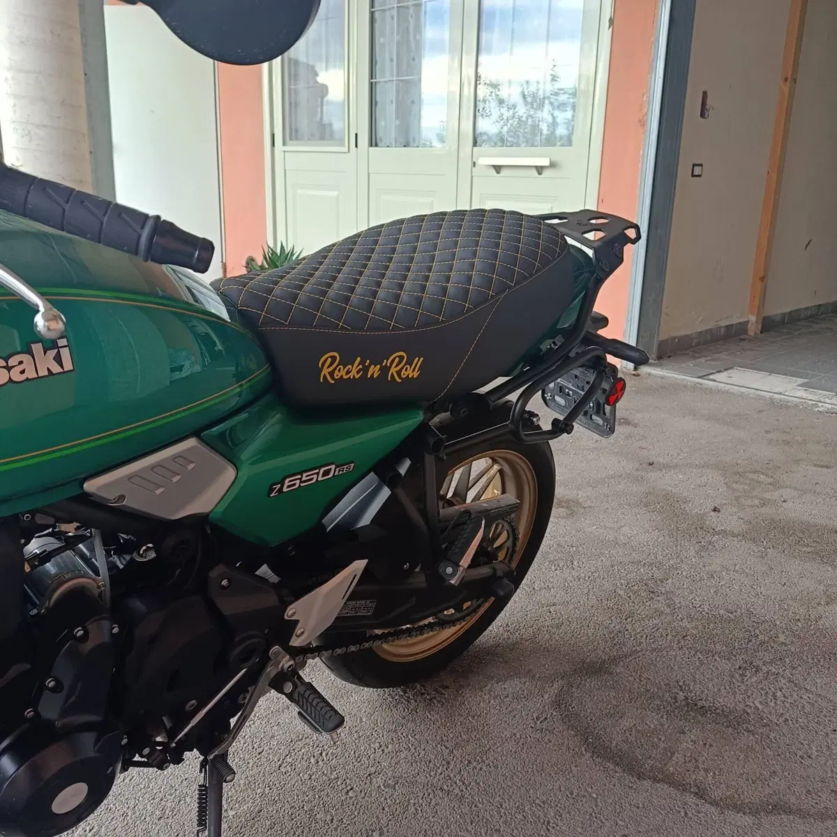 Kawasaki Z 650 RS (2022 - 24) (4)