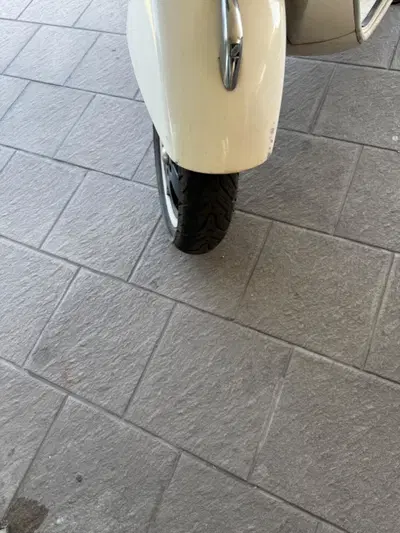 Vespa GTS 300 Super (2008 - 16) usata