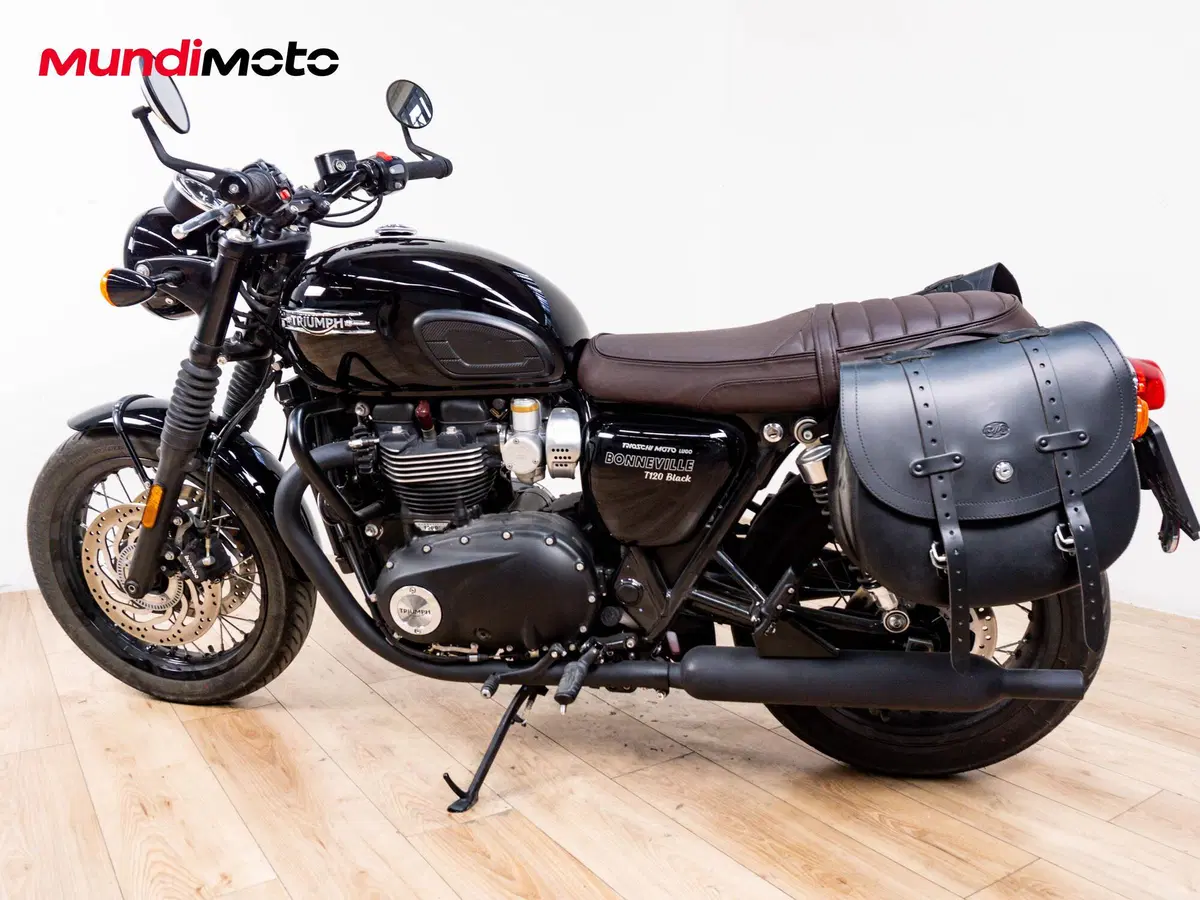 Triumph Bonneville T120 Black (2026) (7)