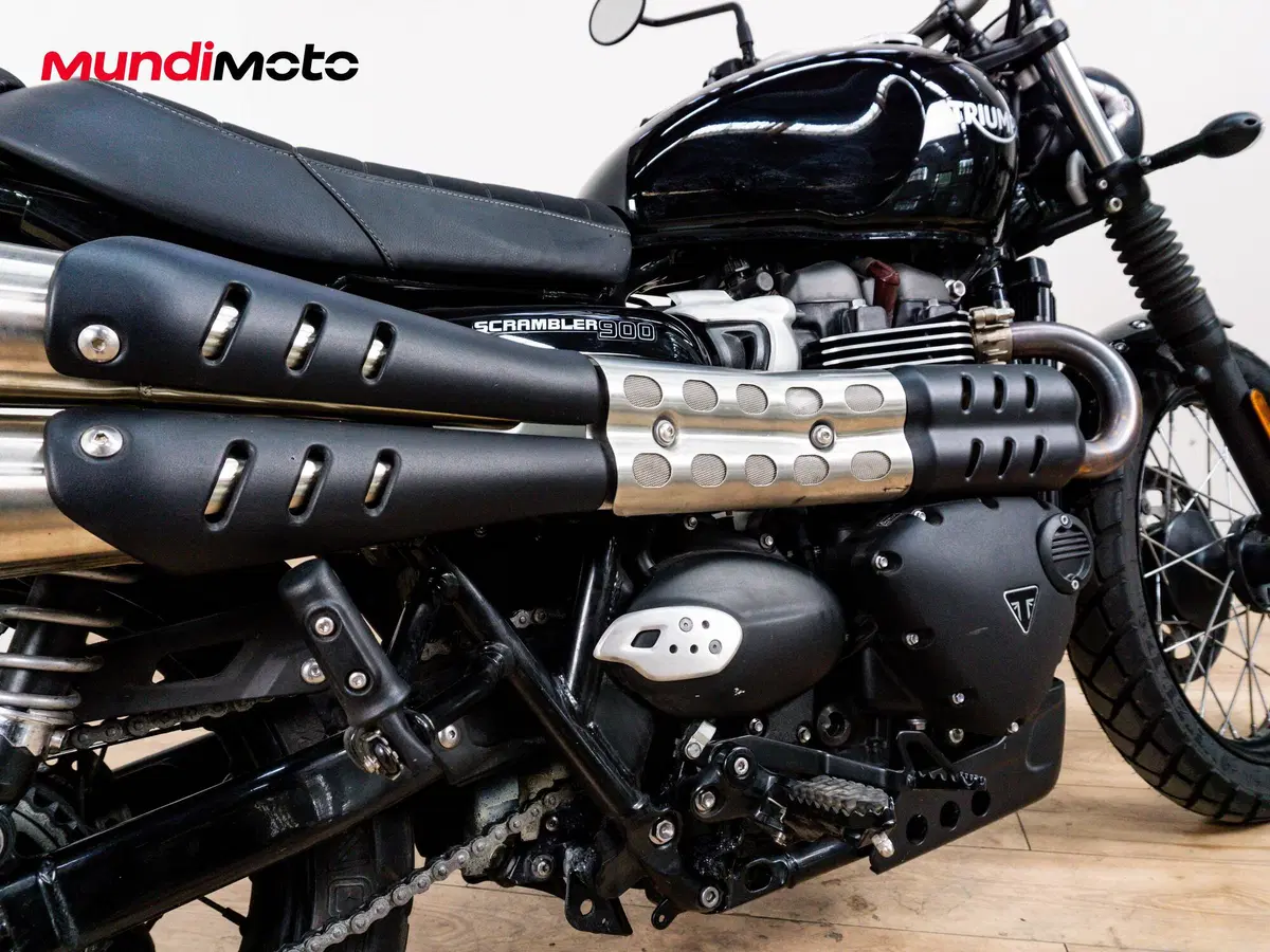 Triumph Scrambler 900 Chrome Edition (2023) (4)