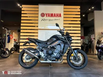 Yamaha MT-09 (2021 - 23) usata