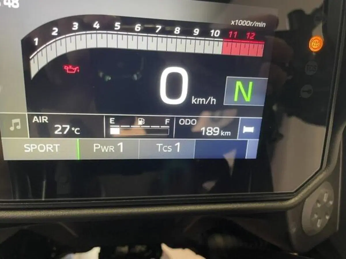 Yamaha Tracer 7 GT (2025 - 26) (5)