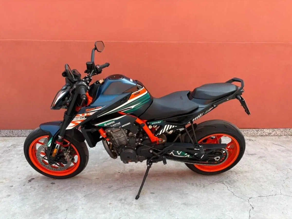 KTM 890 Duke R (2022 - 23) (6)