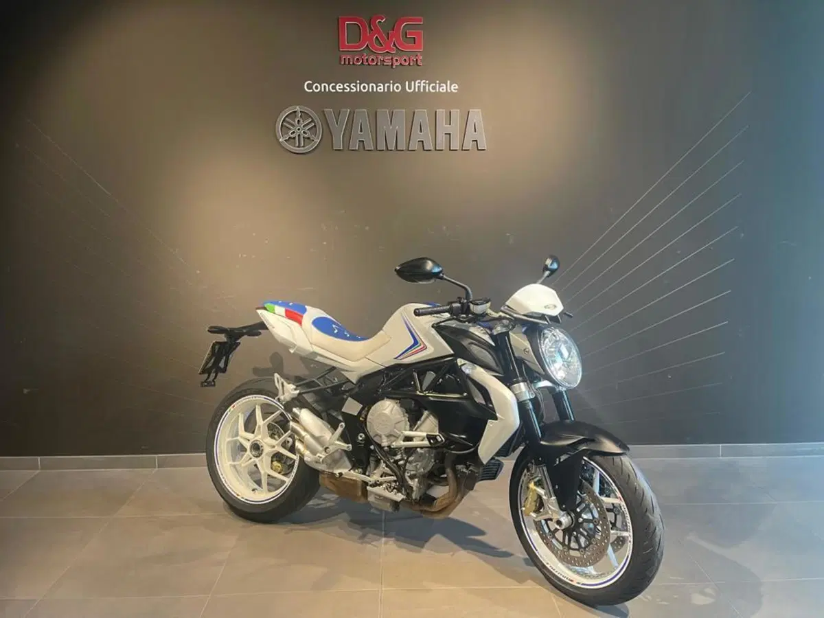 MV Agusta Brutale 800 EAS (2012 - 14) (2)