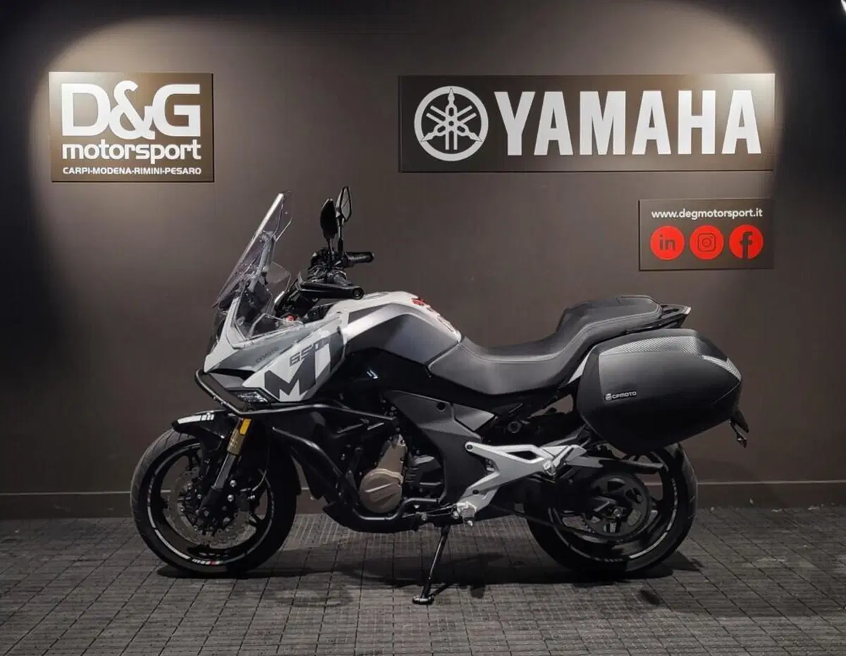 CFMOTO 650MT (2021 - 24) (2)