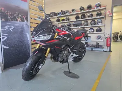 Aprilia Tuono 660 Factory (2025 - 26) usata