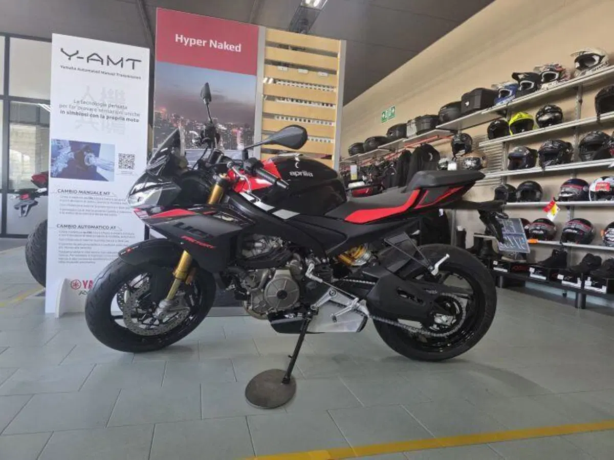 Aprilia Tuono 660 Factory (2025 - 26) (2)