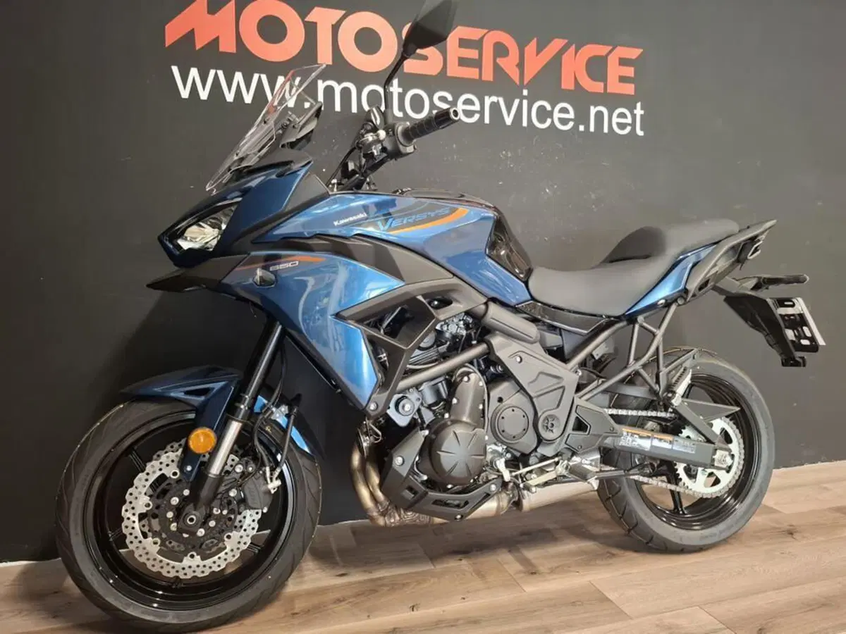 Kawasaki Versys 650 (2025 - 26) (2)