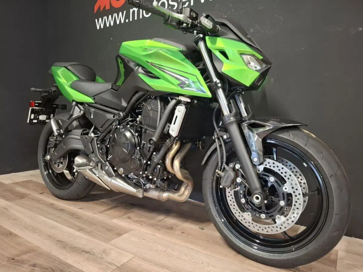 Kawasaki Z 650 Sport (2025 - 26) (5)