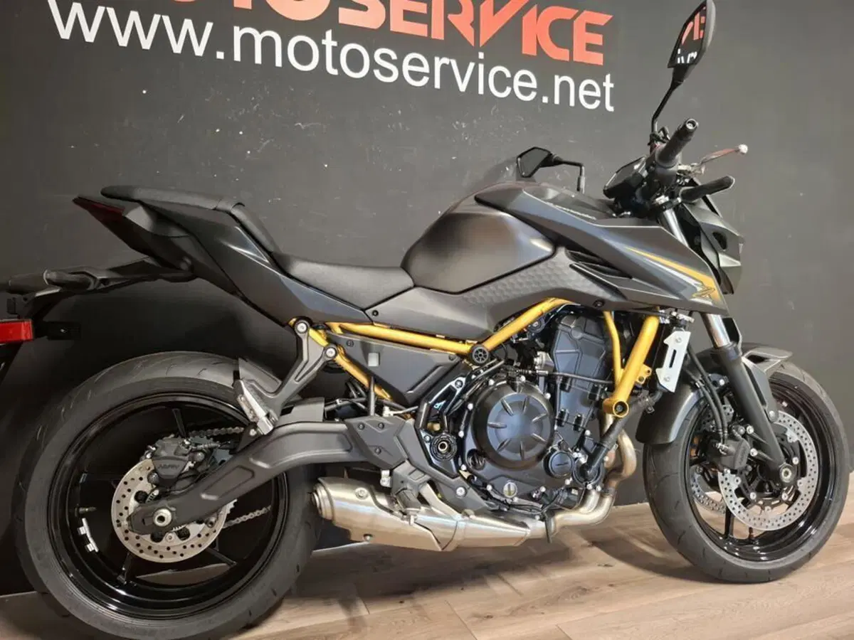 Kawasaki Z 650 Sport (2025 - 26) (5)