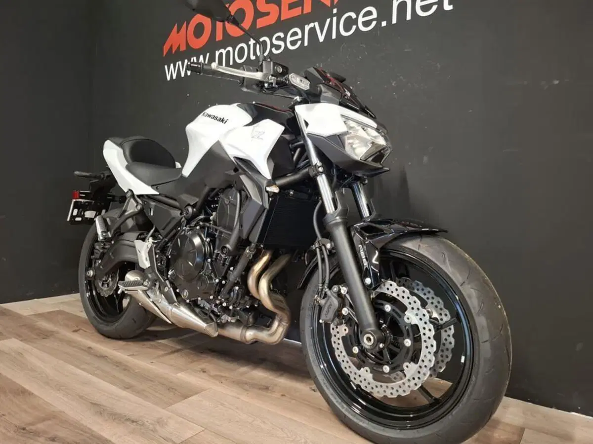 Kawasaki Z 650 (2025 - 26) (6)