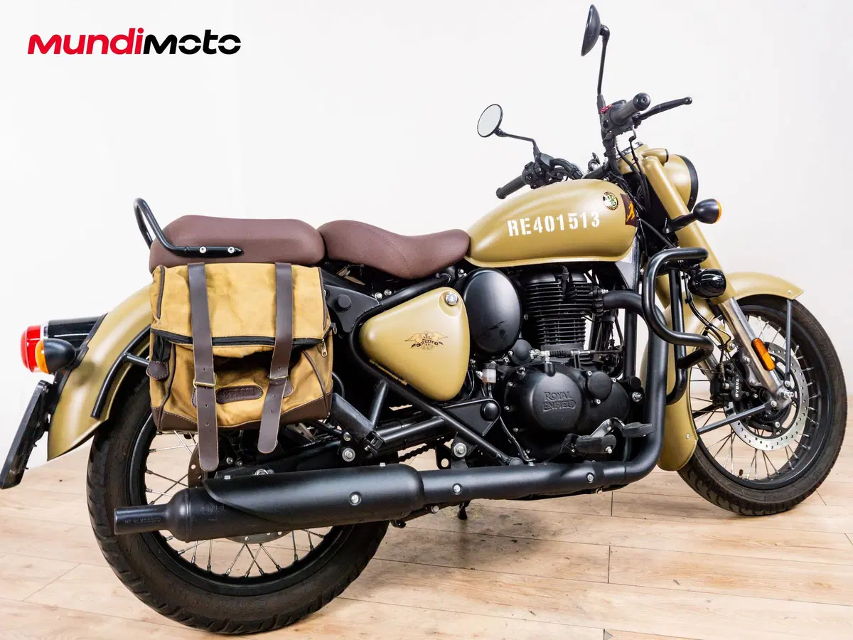 Royal Enfield Classic 350 (2021 - 26) (3)