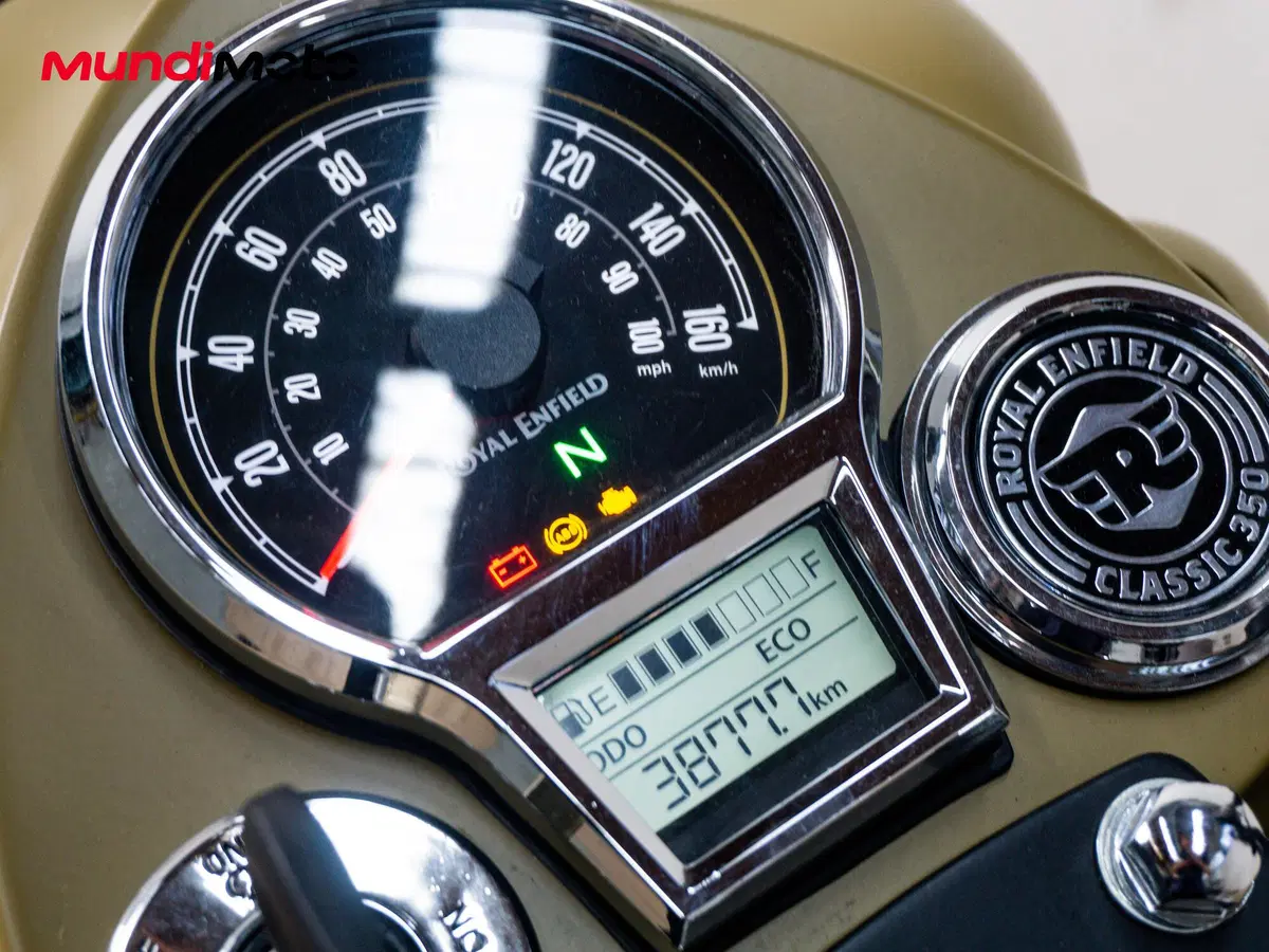 Royal Enfield Classic 350 (2021 - 26) (12)