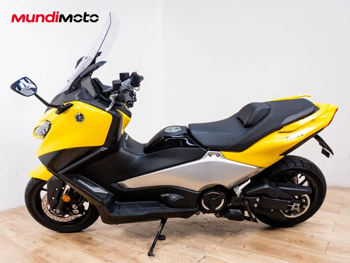Yamaha T-Max 560 Tech Max (2020) (6)