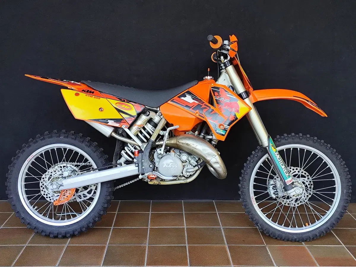 KTM 125 SX (2003 - 04)