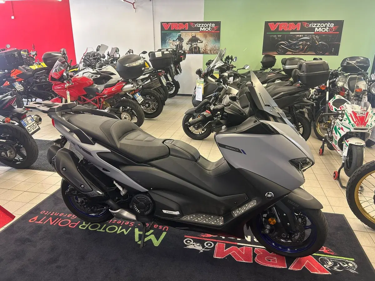 Yamaha T-Max 560 (2020 - 21) (2)
