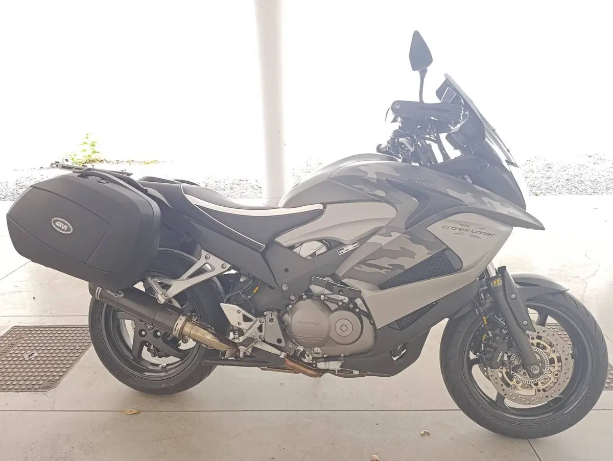 Honda Crossrunner ABS (2010 - 14) (3)