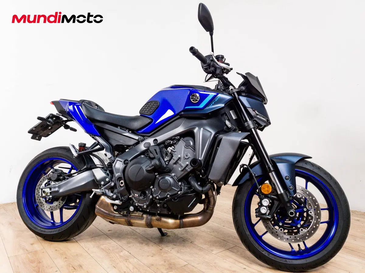 Yamaha MT-09 Y-AMT (2024 - 26) (2)