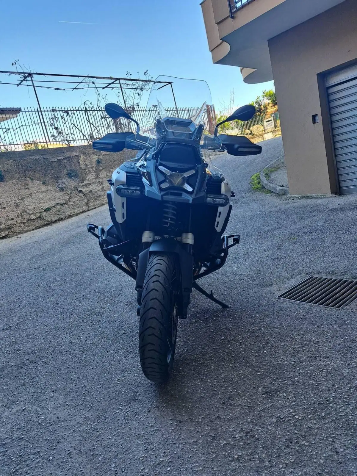 Bmw R 1300 GS Adventure Triple Black (2025 - 26) (5)