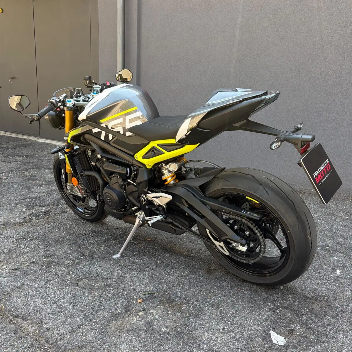 Triumph Street Triple 765 Moto2 (2026) (5)