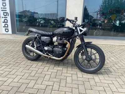Triumph Street Twin 900 (2017 - 18) usata