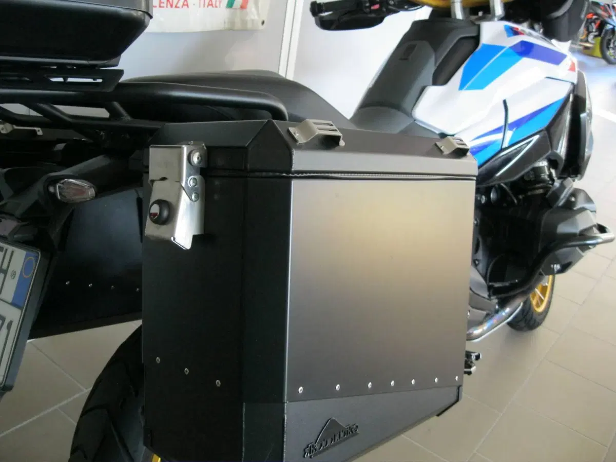 Bmw R 1300 GS Option 719 Tramuntana (2023 - 26) (17)