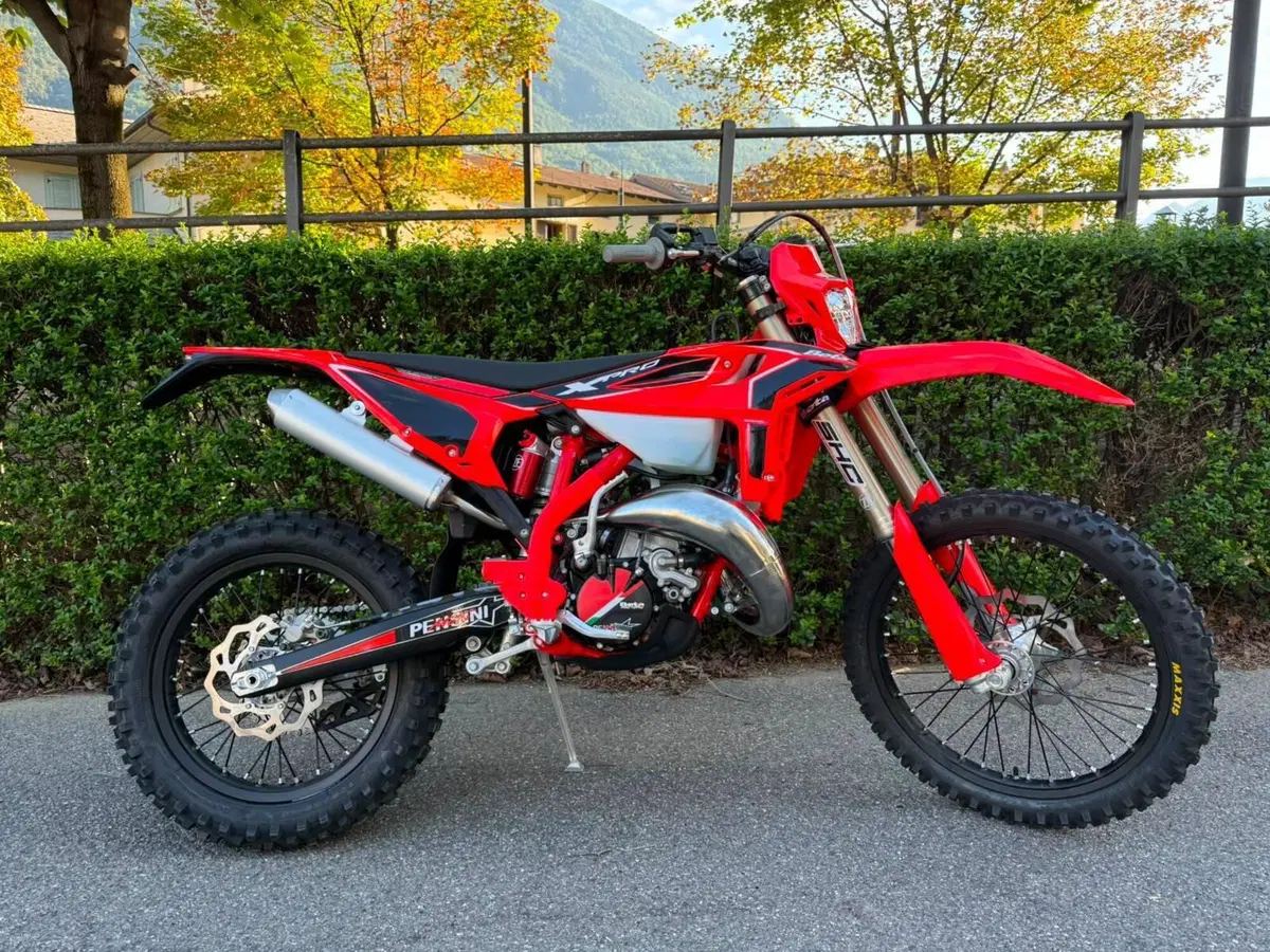 Betamotor RR X-PRO 125 2T Enduro (2027)