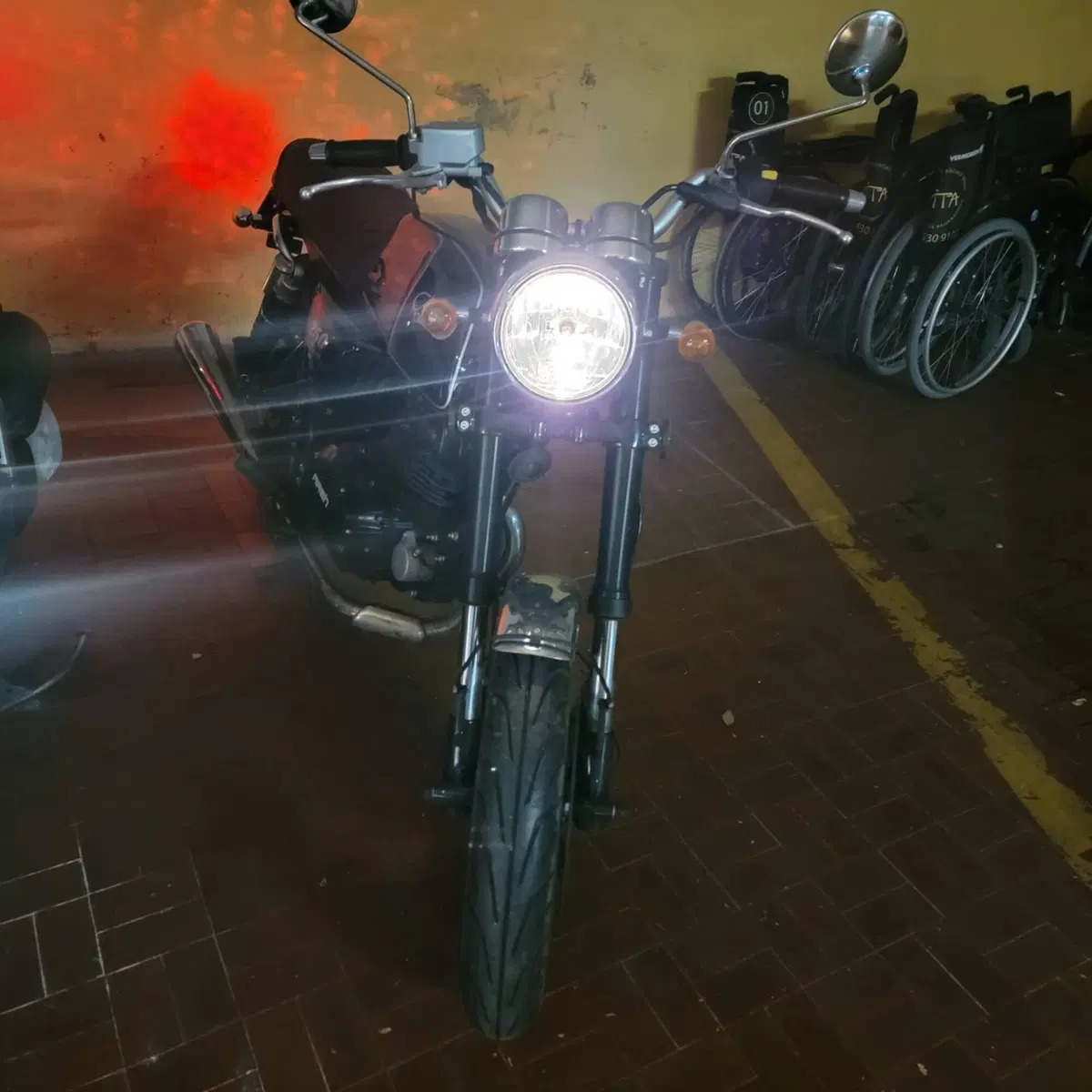 Mash Italia Black Seven 250 (2017 - 20) (2)