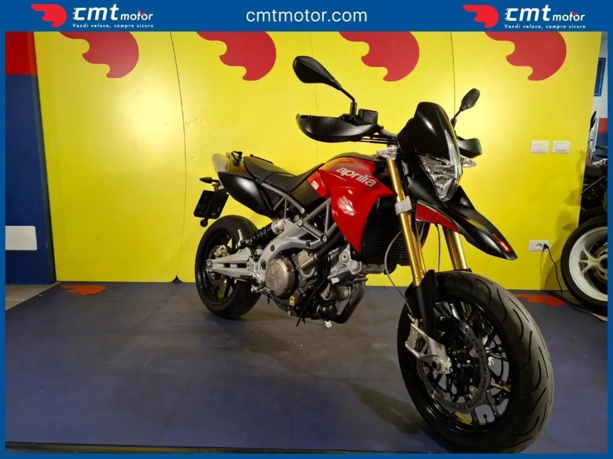 Aprilia Dorsoduro 750 (2009 - 14) (2)