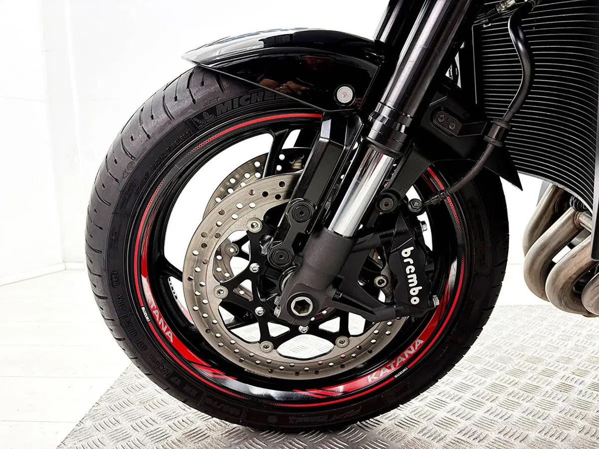Suzuki Katana 1000 Jindachi (2019 - 20) (13)