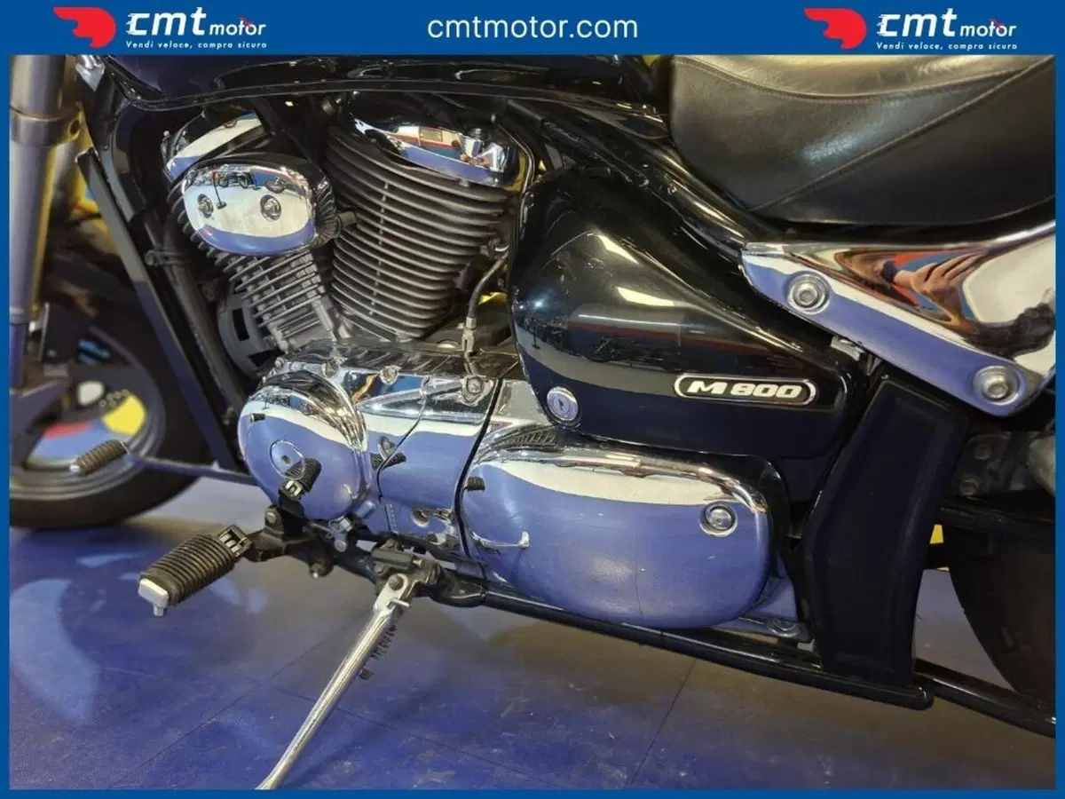 Suzuki Intruder 800 M T (2011 - 15) (8)