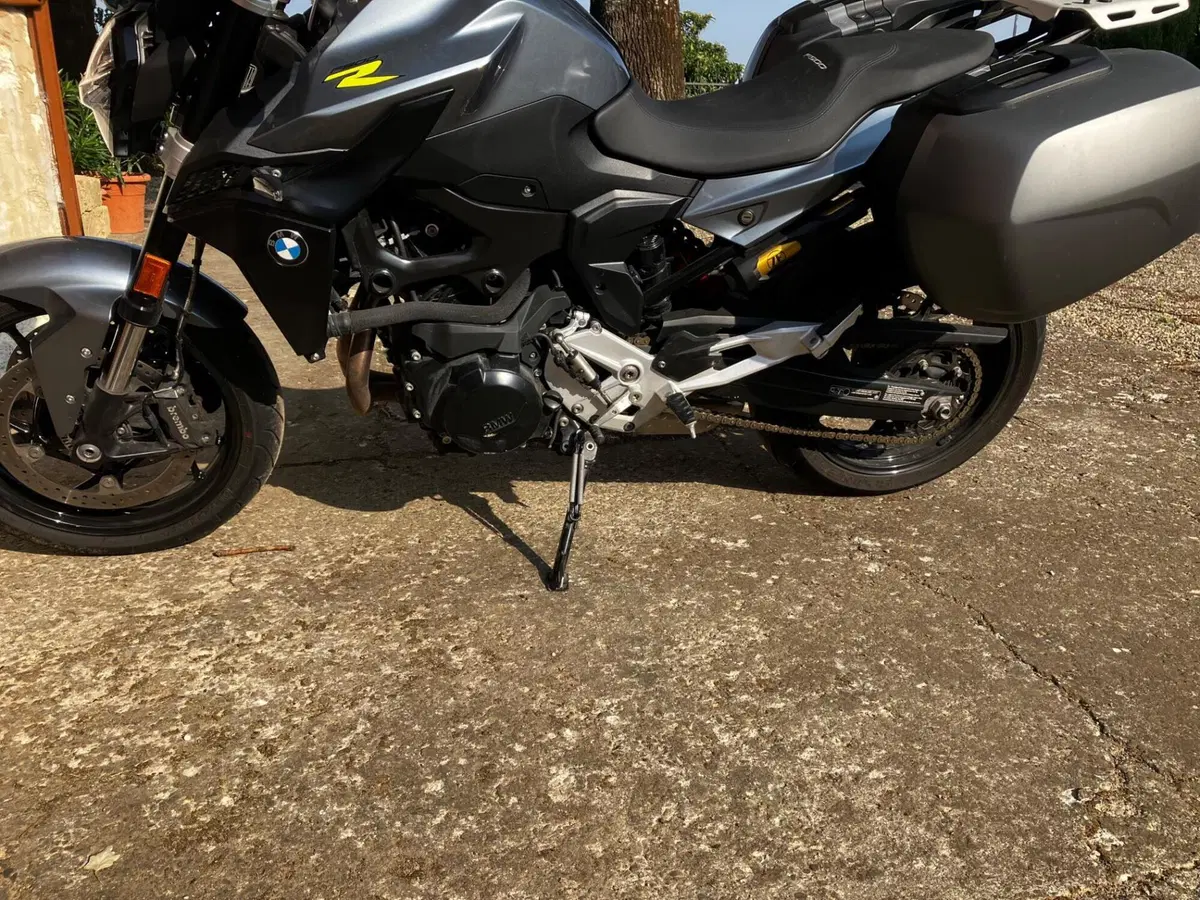 Bmw F 900 R (2021 - 24) (3)