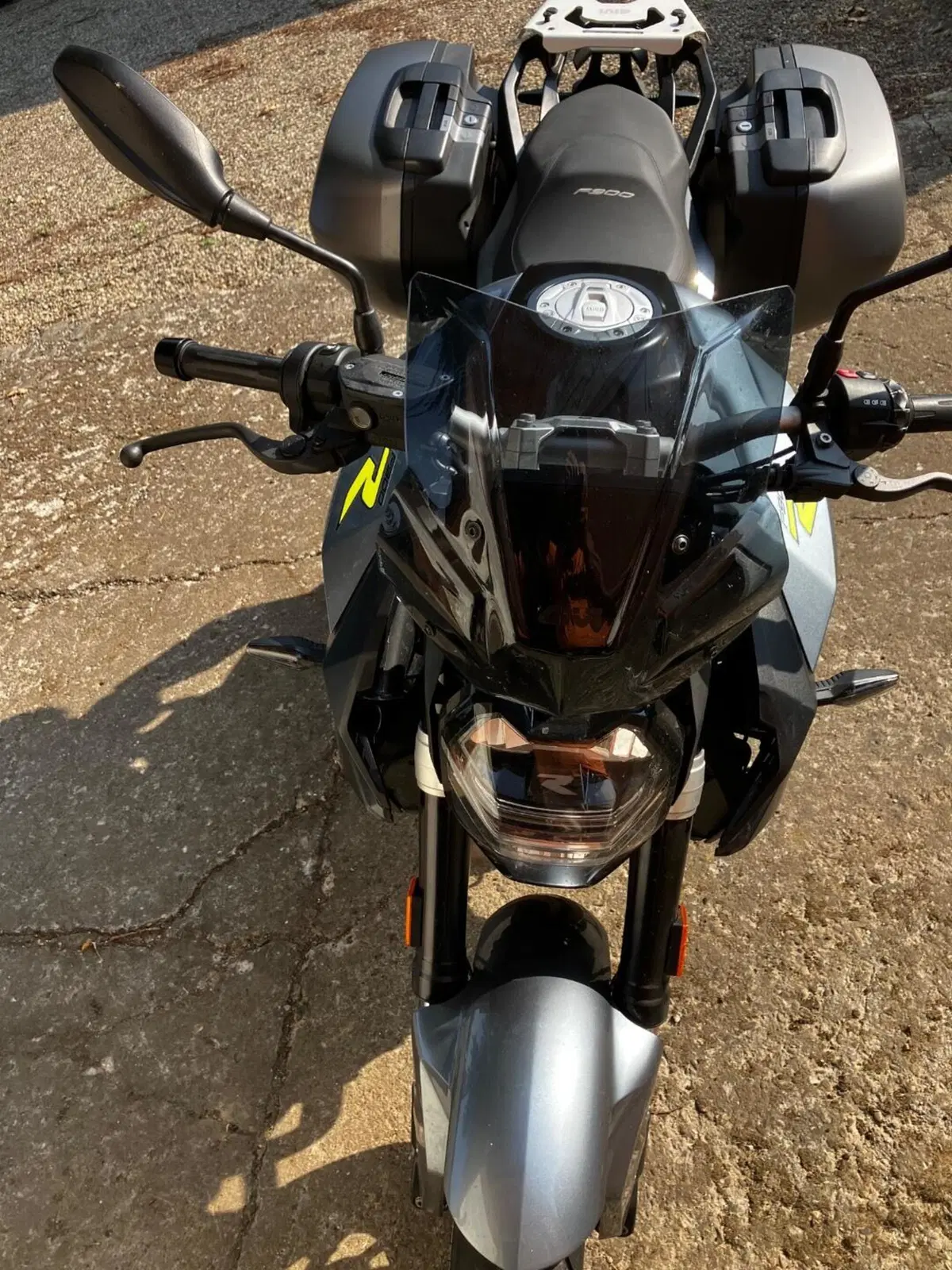 Bmw F 900 R (2021 - 24) (4)