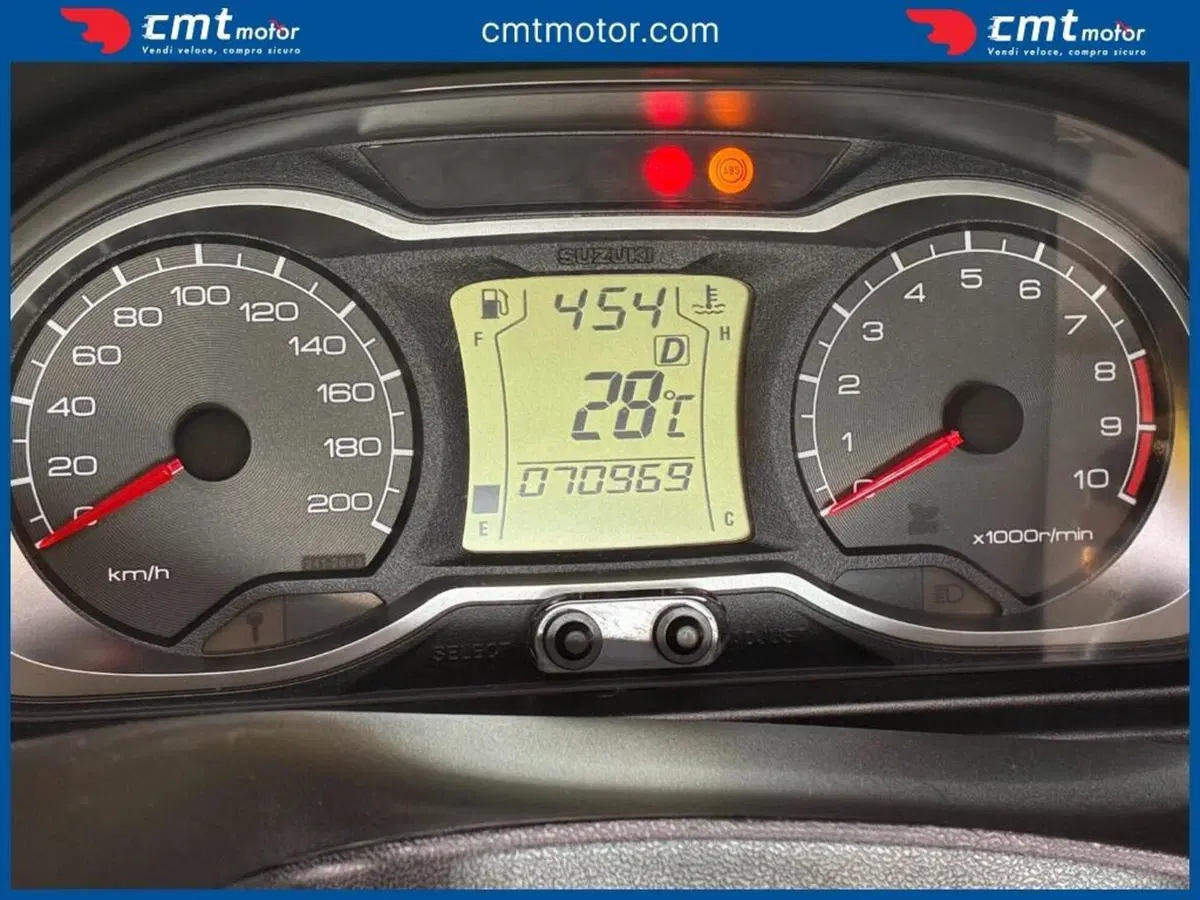 Suzuki Burgman AN 650 Executive ABS (2013 - 17) (6)