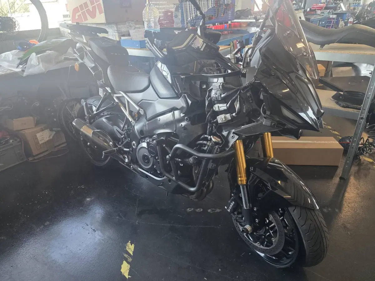 Suzuki GSX-S1000GX (2024 - 26)