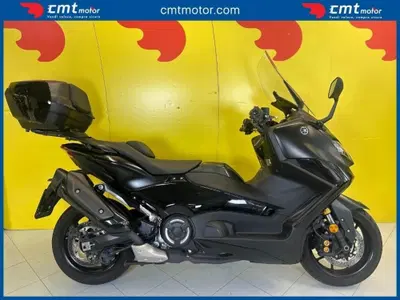 Yamaha T-Max 560 Tech Max (2022 - 24) usata