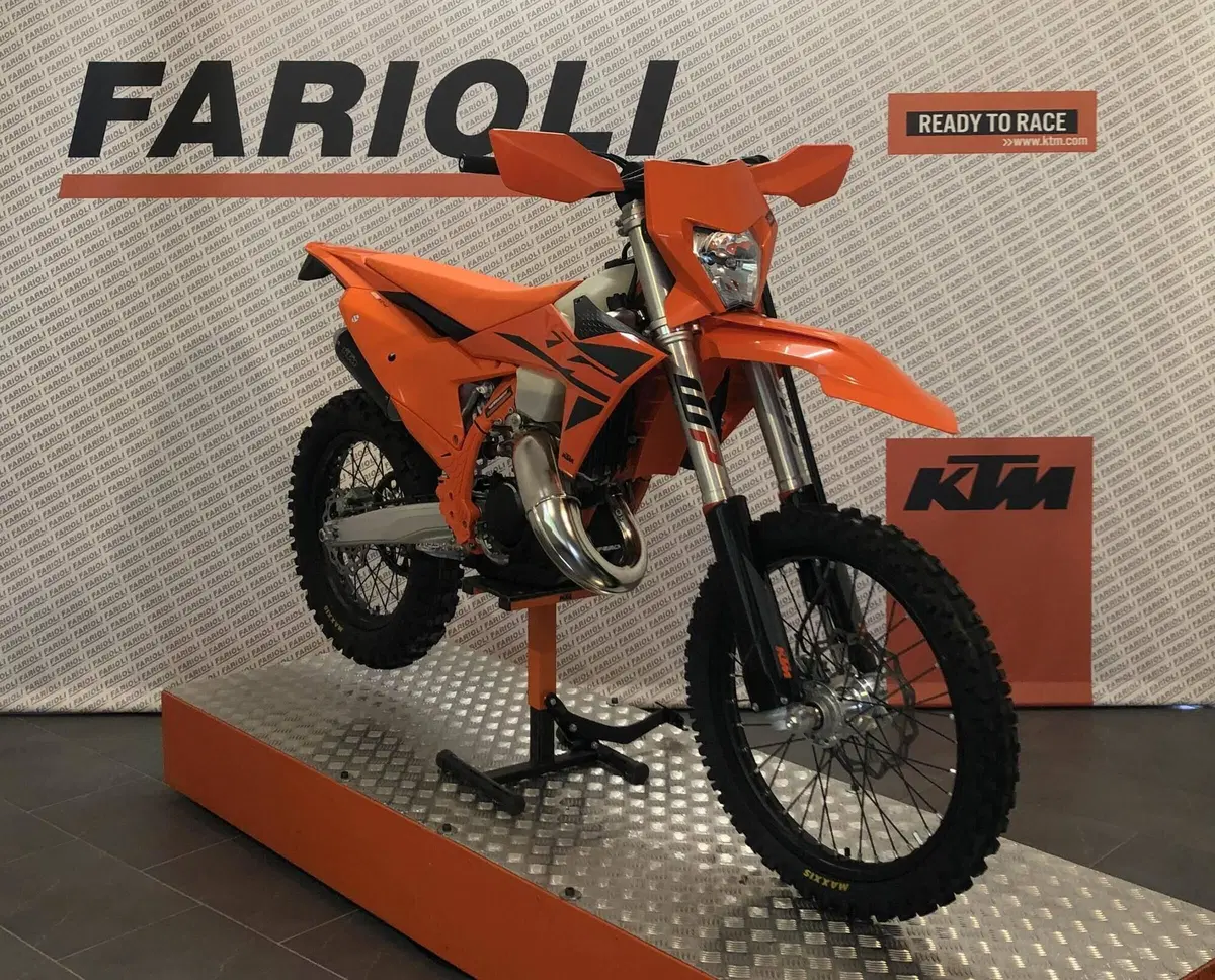 KTM 125 XC-W (2025) (8)