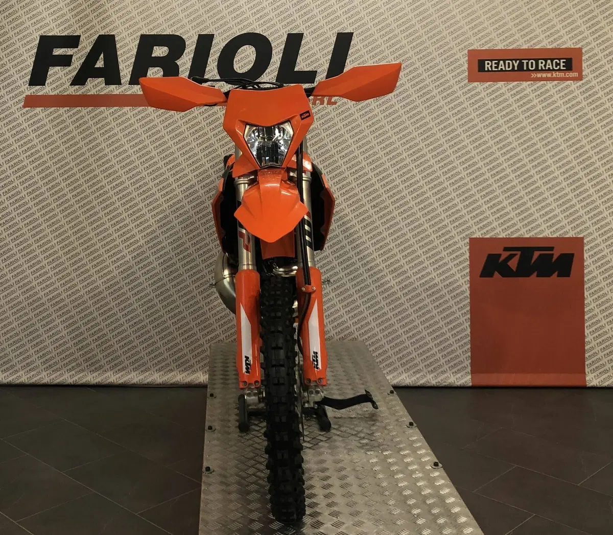 KTM 250 EXC (2025) (7)