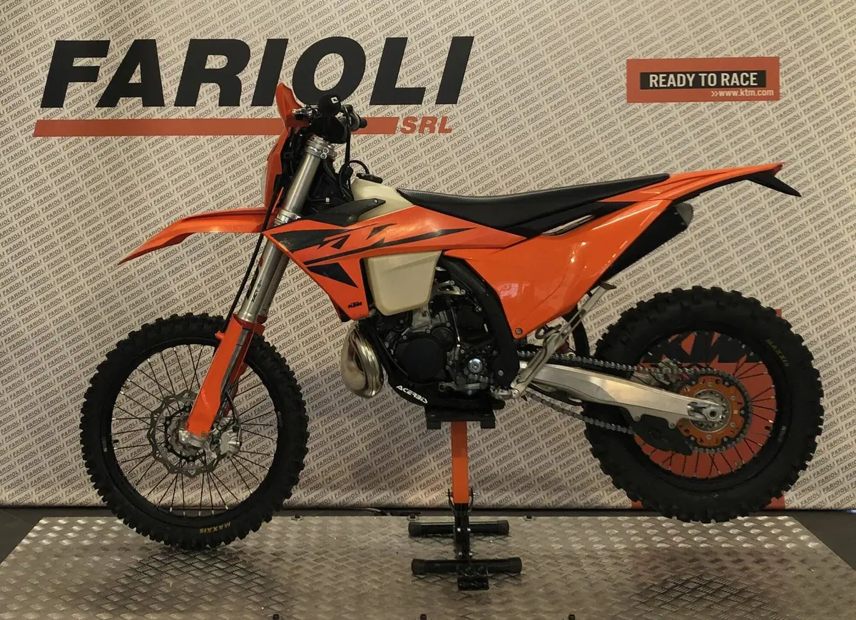 KTM 250 EXC (2025) (14)