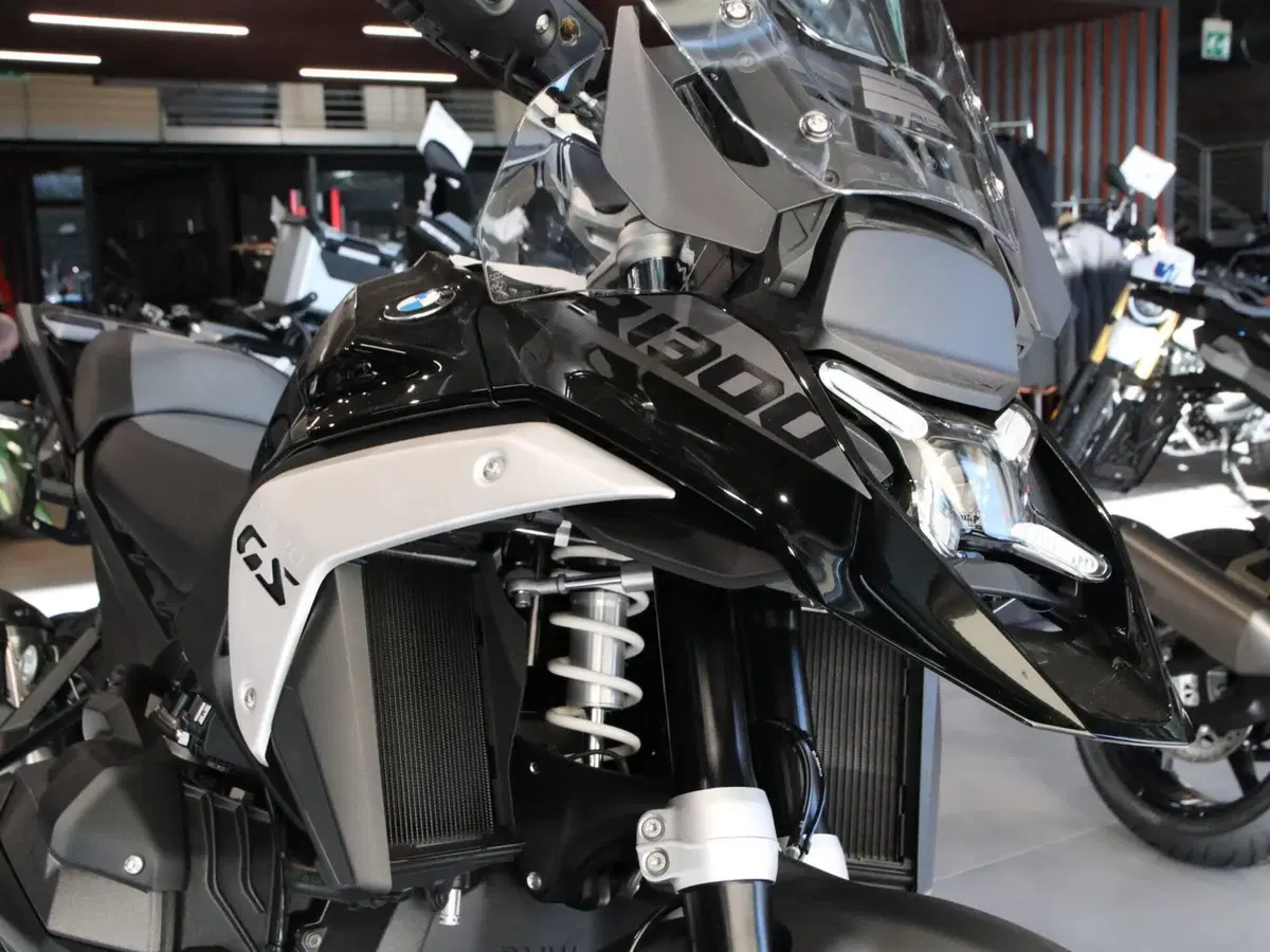 Bmw R 1300 GS ASA (2024 - 26) (4)