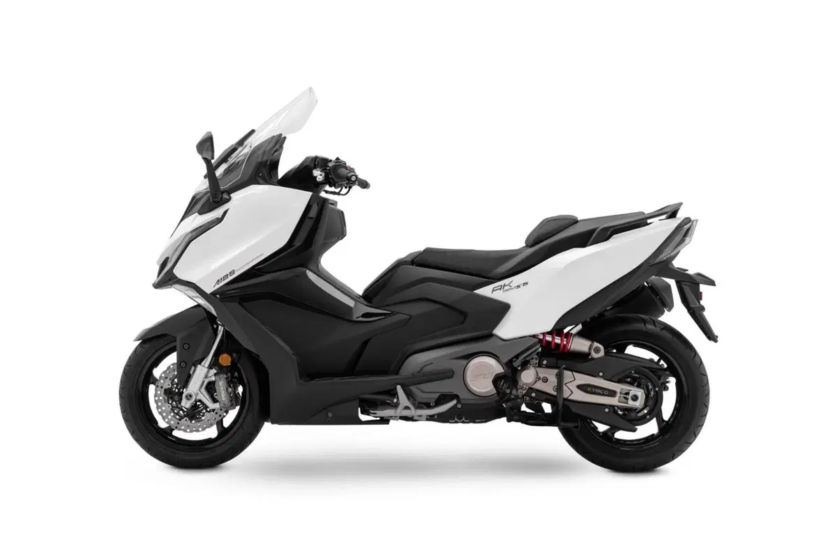 Kymco AK 575 Premium (2025 - 26) (3)