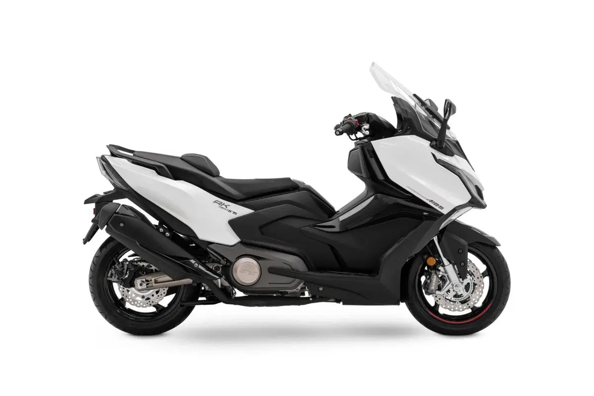Kymco AK 575 Premium (2025 - 26) (6)