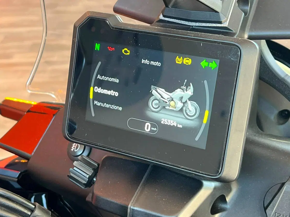 Husqvarna Norden 901 Expedition (2023 - 24) (6)