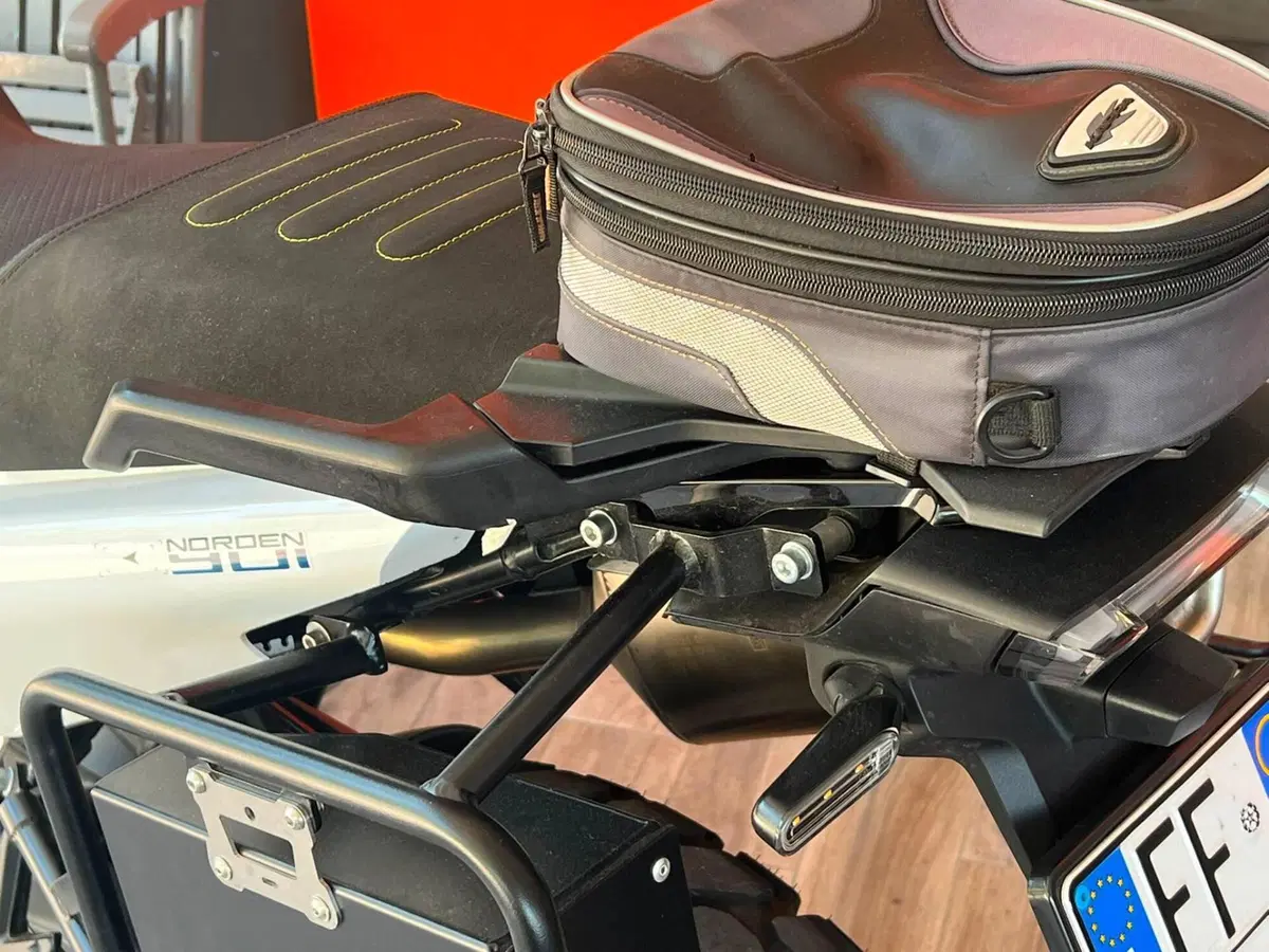 Husqvarna Norden 901 Expedition (2023 - 24) (12)