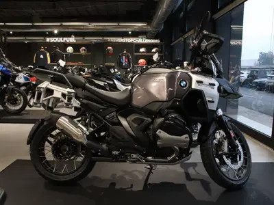 Bmw R 1300 GS Adventure Triple Black (2025 - 26) nuova