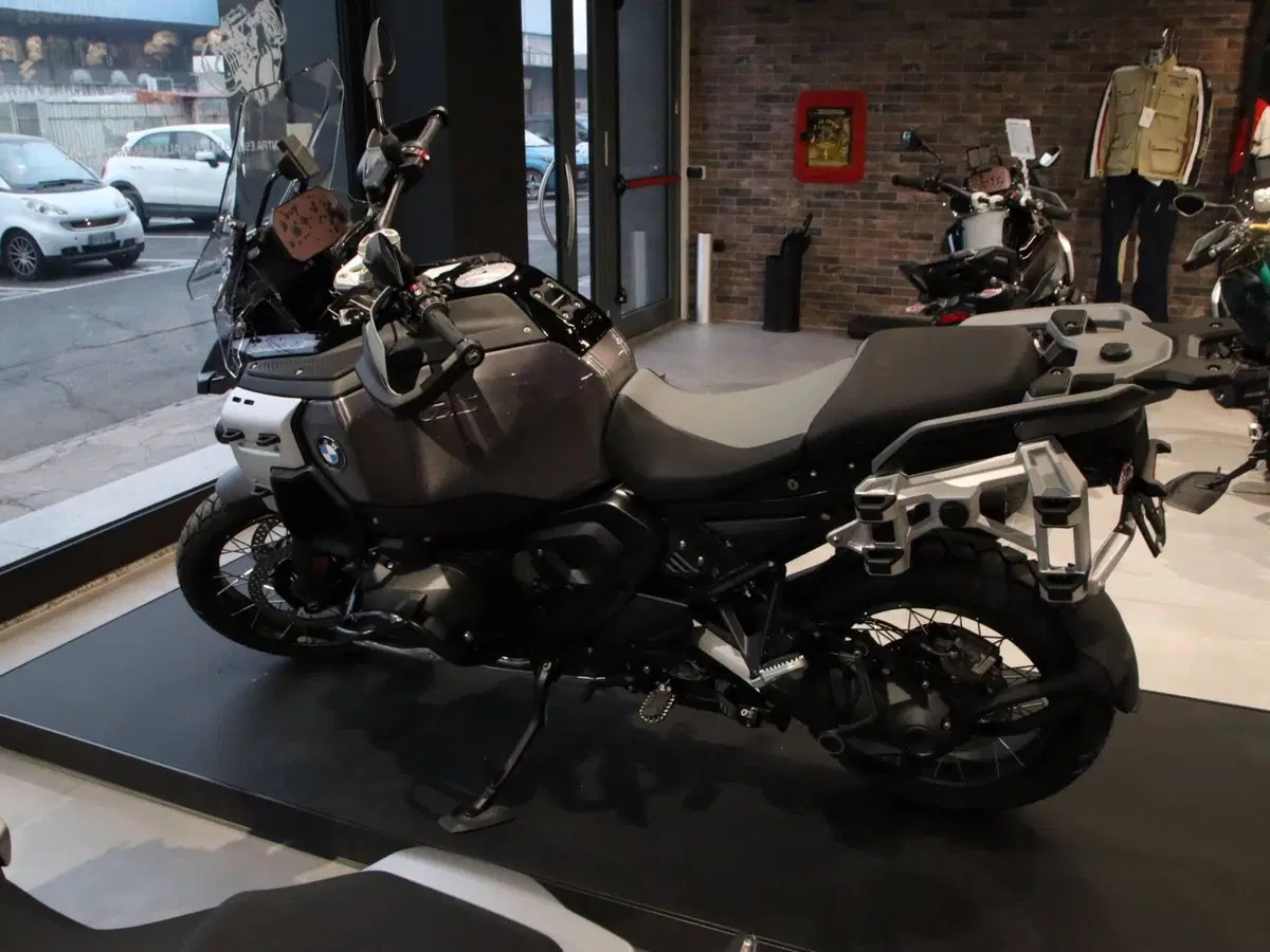 Bmw R 1300 GS Adventure Triple Black (2025 - 26) (2)