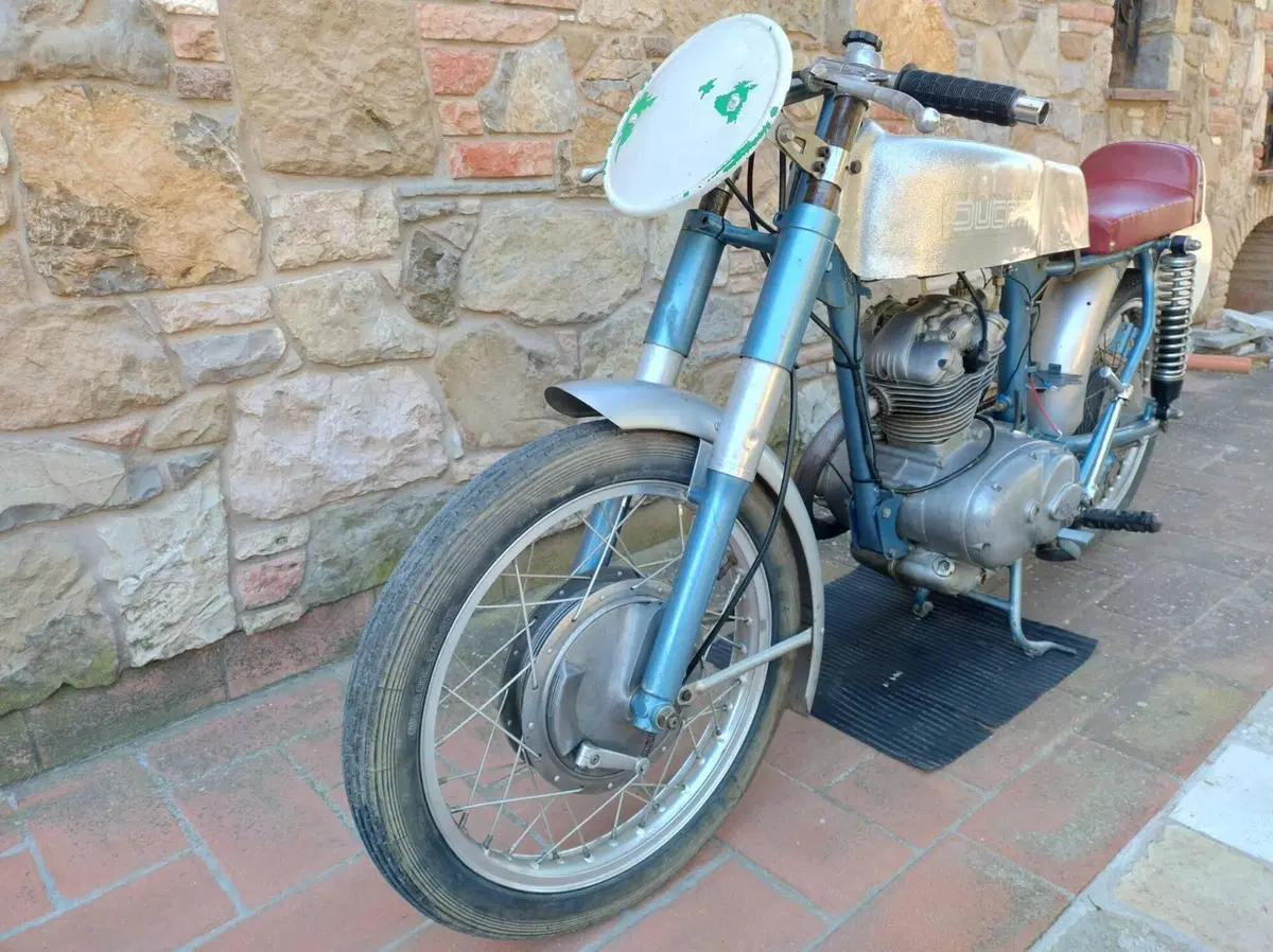Ducati 125 Sport Classic Racer  (14)