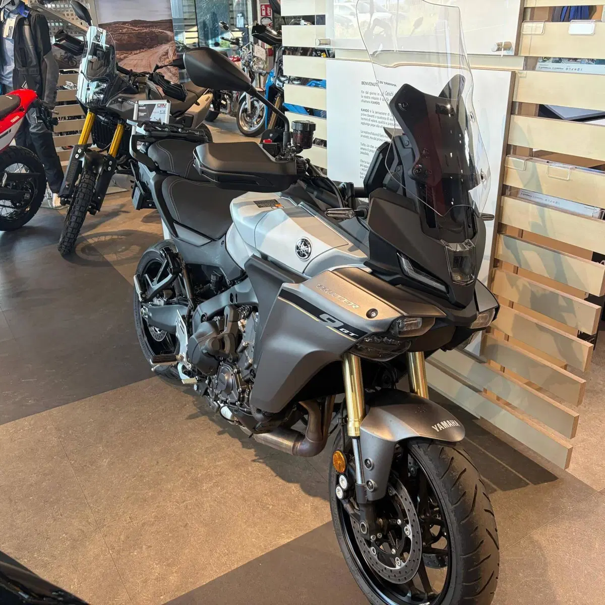 Yamaha Tracer 9 GT Y-AMT (2025 - 26) (3)