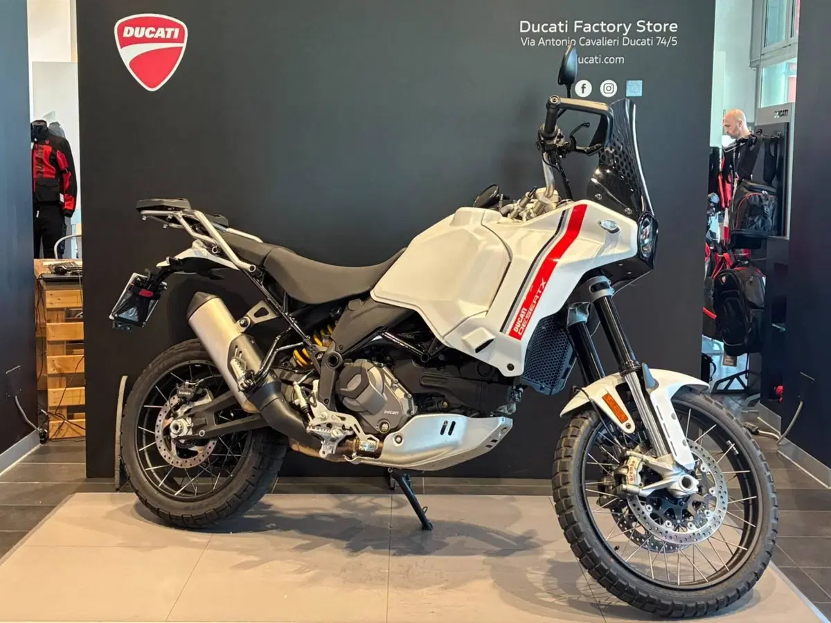 Ducati DesertX (2022 - 25)