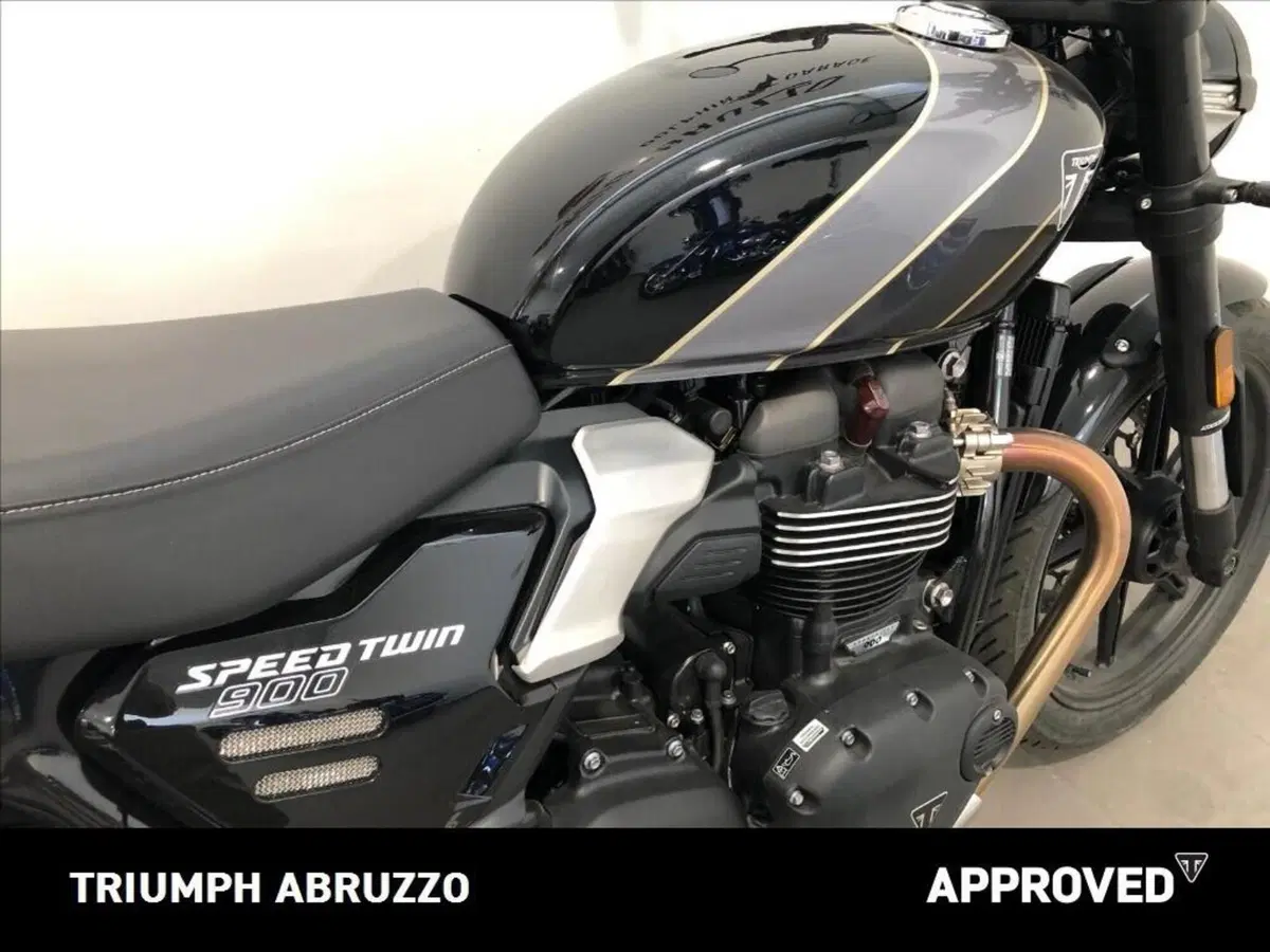 Triumph Speed Twin 900 (2025 - 26) (2)